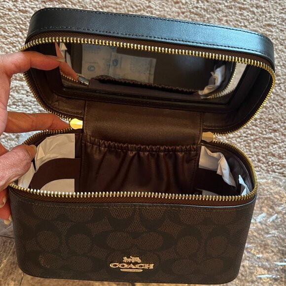 NWT Coach Top-Handle Cosmetic Bag/Case In Signature Canvas & Leather - Picture 15 of 16